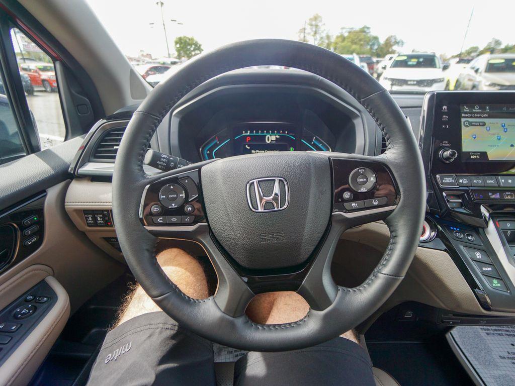 used 2023 Honda Odyssey car, priced at $42,444