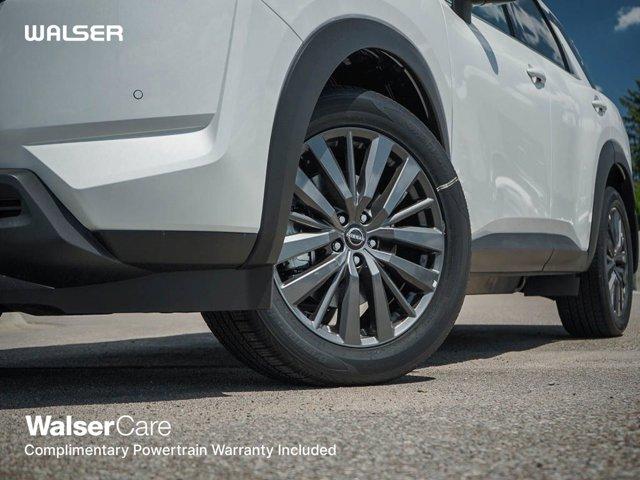 new 2025 Nissan Pathfinder car, priced at $47,299
