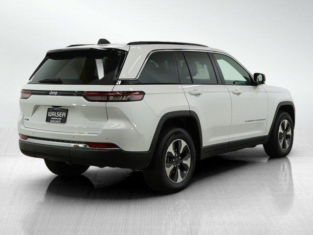 used 2024 Jeep Grand Cherokee car, priced at $28,998
