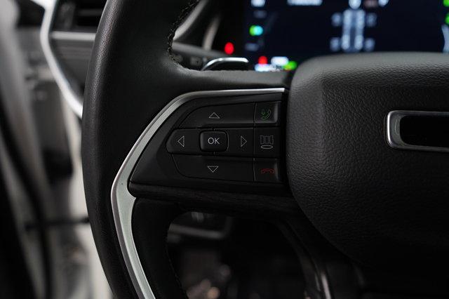 used 2024 Jeep Grand Cherokee car, priced at $28,998