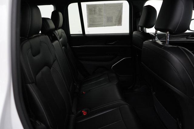 used 2024 Jeep Grand Cherokee car, priced at $28,998