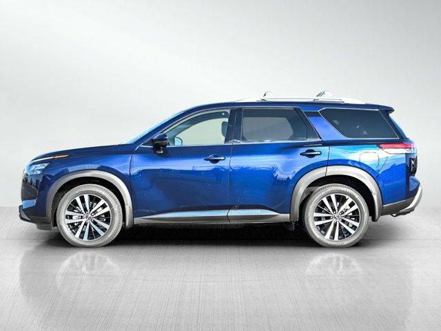 new 2025 Nissan Pathfinder car, priced at $45,099