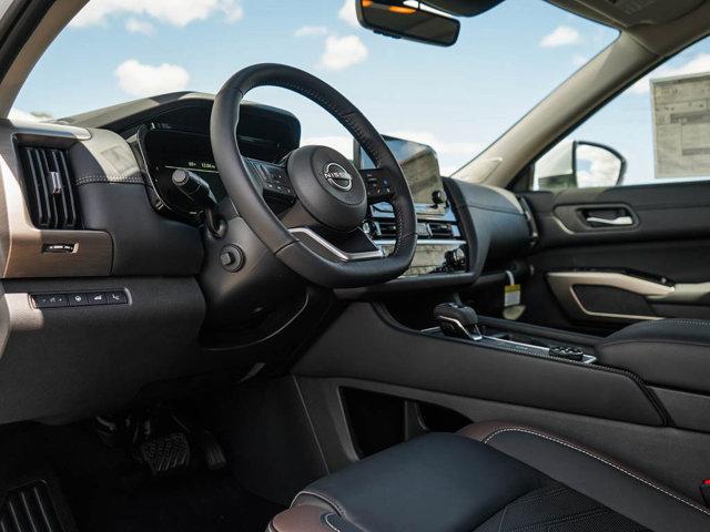 new 2025 Nissan Pathfinder car, priced at $45,099