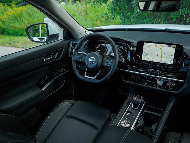 new 2025 Nissan Pathfinder car, priced at $41,899