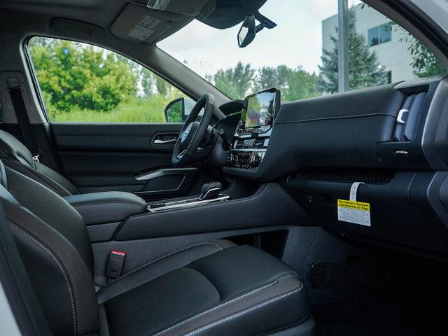 new 2025 Nissan Pathfinder car, priced at $41,899