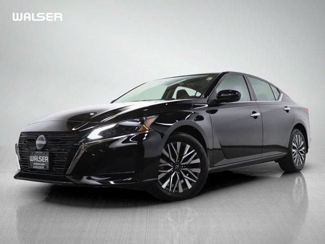 used 2023 Nissan Altima car, priced at $25,299