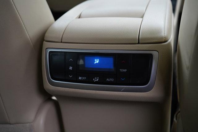 used 2015 Toyota Highlander car, priced at $17,998