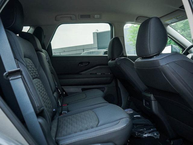 new 2025 Nissan Pathfinder car, priced at $35,999