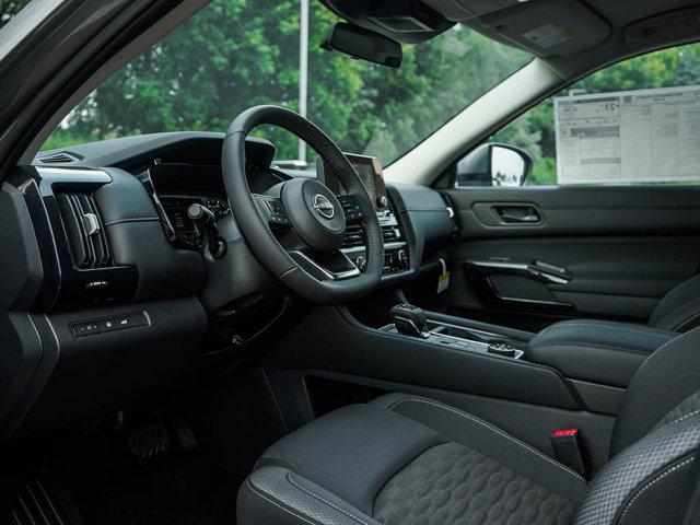 new 2025 Nissan Pathfinder car, priced at $35,999