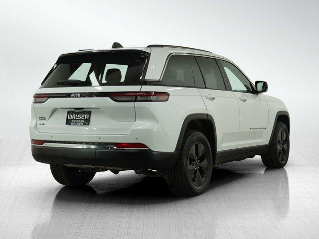 used 2023 Jeep Grand Cherokee car, priced at $30,899