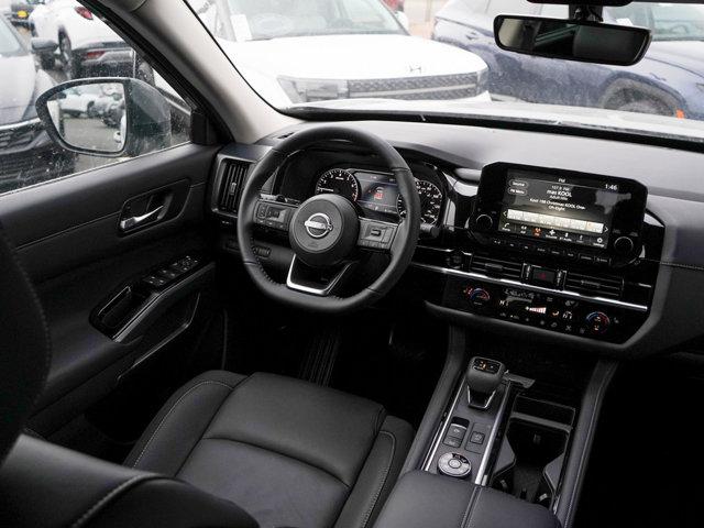 new 2025 Nissan Pathfinder car, priced at $38,799