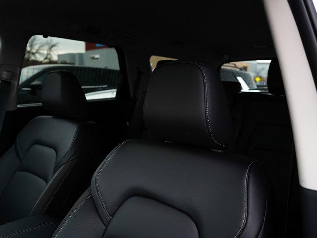 new 2025 Nissan Pathfinder car, priced at $38,799