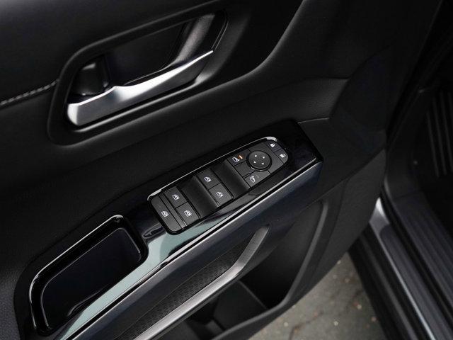 new 2025 Nissan Pathfinder car, priced at $38,799