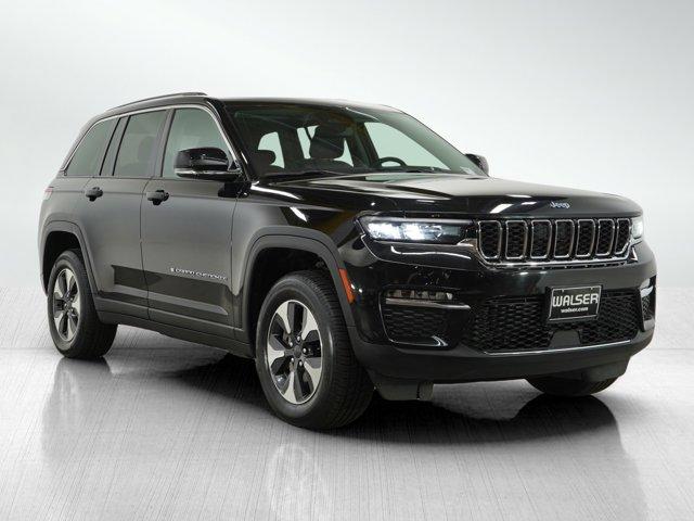 used 2023 Jeep Grand Cherokee car, priced at $31,998