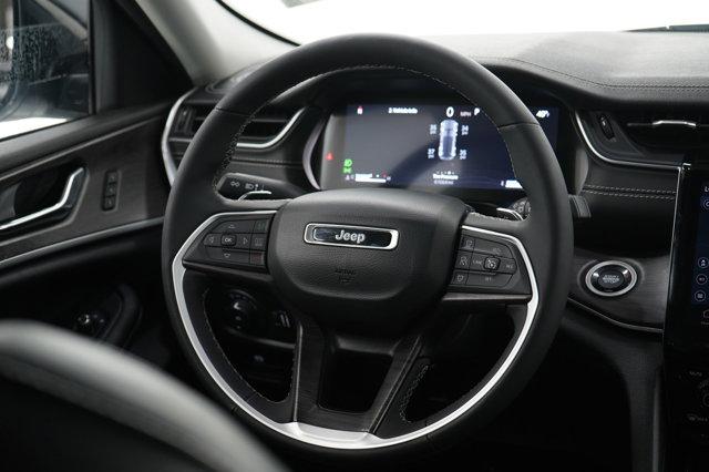 used 2023 Jeep Grand Cherokee car, priced at $27,998