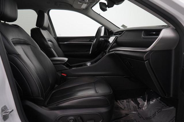 used 2023 Jeep Grand Cherokee car, priced at $27,998
