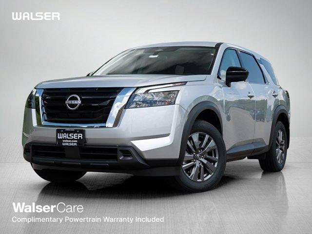 new 2024 Nissan Pathfinder car, priced at $32,999