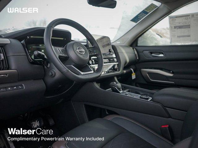 new 2025 Nissan Pathfinder car, priced at $52,099