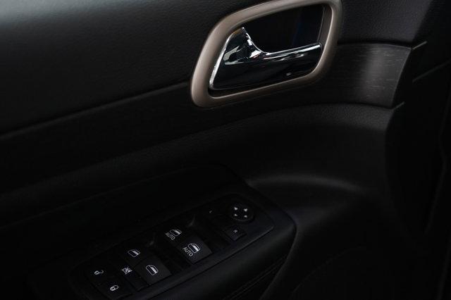 used 2016 Jeep Grand Cherokee car, priced at $14,599
