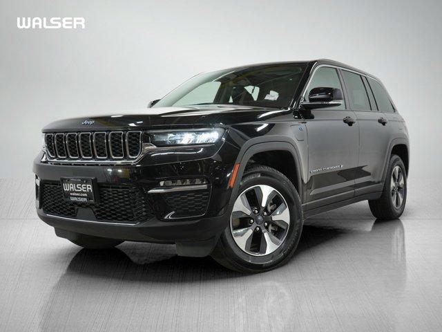 used 2023 Jeep Grand Cherokee car, priced at $32,998
