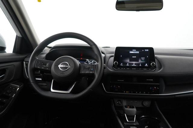 used 2024 Nissan Rogue car, priced at $27,998