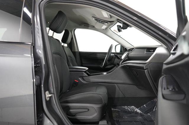 used 2023 Jeep Grand Cherokee L car, priced at $28,998