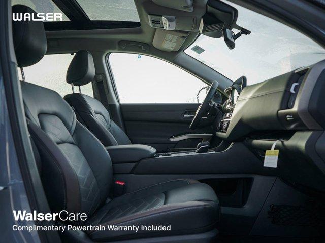 new 2025 Nissan Pathfinder car, priced at $51,699