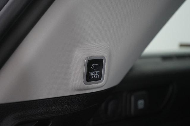 used 2023 Jeep Grand Cherokee car, priced at $31,399