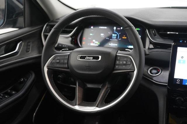 used 2023 Jeep Grand Cherokee car, priced at $31,399