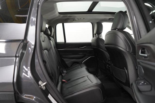 used 2023 Jeep Grand Cherokee car, priced at $31,399