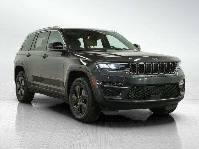 used 2023 Jeep Grand Cherokee car, priced at $31,399