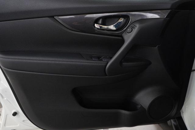 used 2018 Nissan Rogue car, priced at $17,998