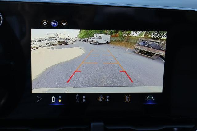 new 2026 Chevrolet Equinox car, priced at $36,285