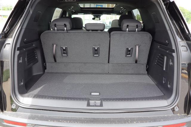 new 2025 Chevrolet Traverse car, priced at $44,194