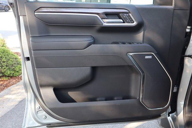 new 2025 Chevrolet Silverado 1500 car, priced at $54,017