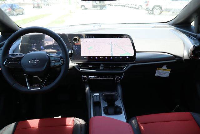 new 2025 Chevrolet Equinox EV car, priced at $39,590