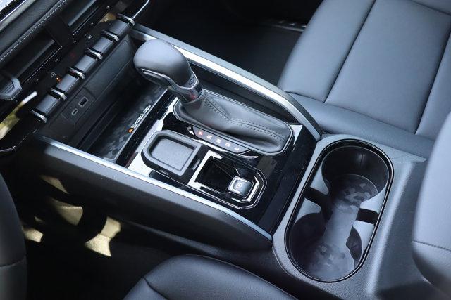 new 2025 Chevrolet Colorado car, priced at $40,168