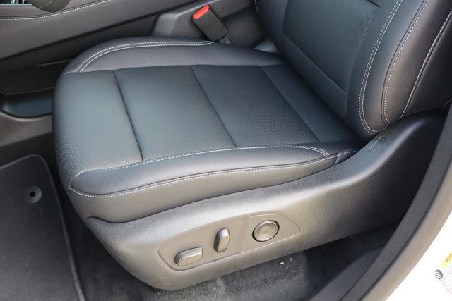 new 2026 Chevrolet Traverse car, priced at $42,675
