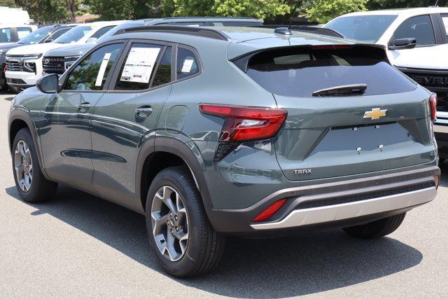 new 2025 Chevrolet Trax car, priced at $24,235