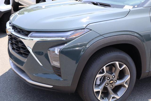 new 2025 Chevrolet Trax car, priced at $24,235