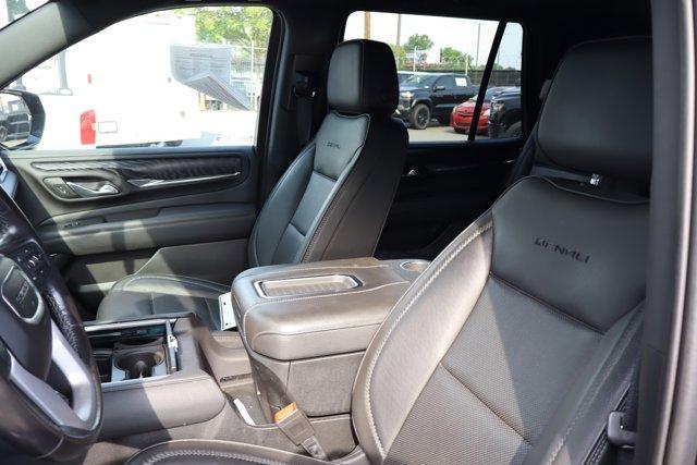 used 2022 GMC Yukon car, priced at $62,985