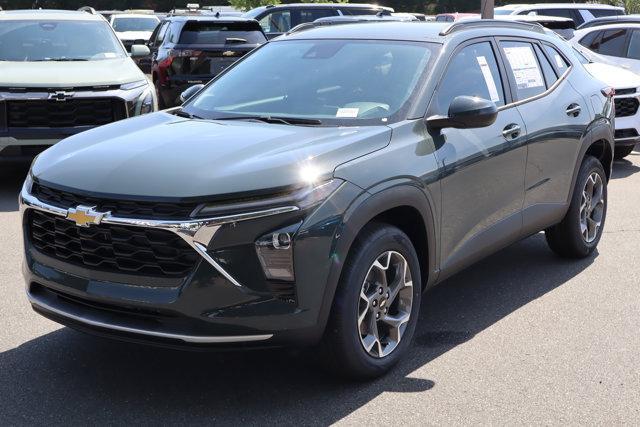 new 2025 Chevrolet Trax car, priced at $24,235