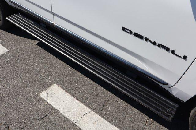 used 2023 GMC Yukon car, priced at $81,963
