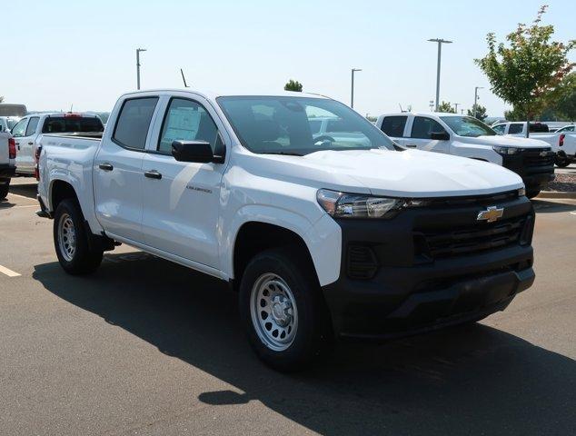 new 2024 Chevrolet Colorado car, priced at $30,132