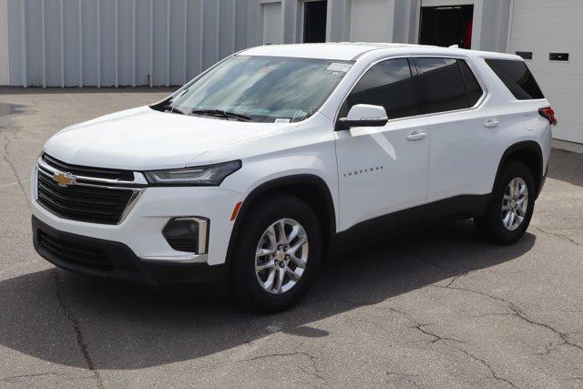 used 2022 Chevrolet Traverse car, priced at $27,512