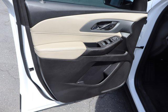 used 2022 Chevrolet Traverse car, priced at $27,512