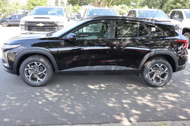 new 2025 Chevrolet Trax car, priced at $24,235