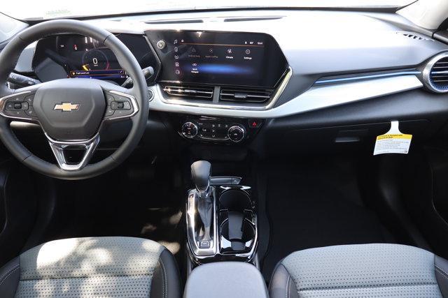 new 2025 Chevrolet Trax car, priced at $24,235