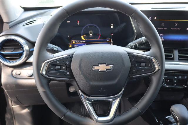 new 2025 Chevrolet Trax car, priced at $24,235