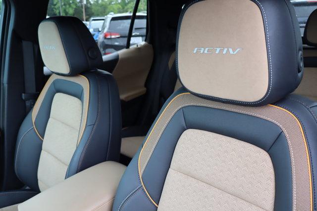 new 2025 Chevrolet Equinox car, priced at $34,375